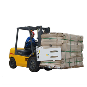 Pince à balles rotative pour chariot élévateur